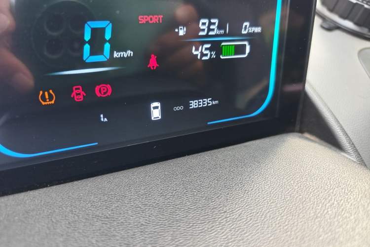Used CHANGAN NEVO Lumin 2022 210km Sweet Edition Odometer Close Up