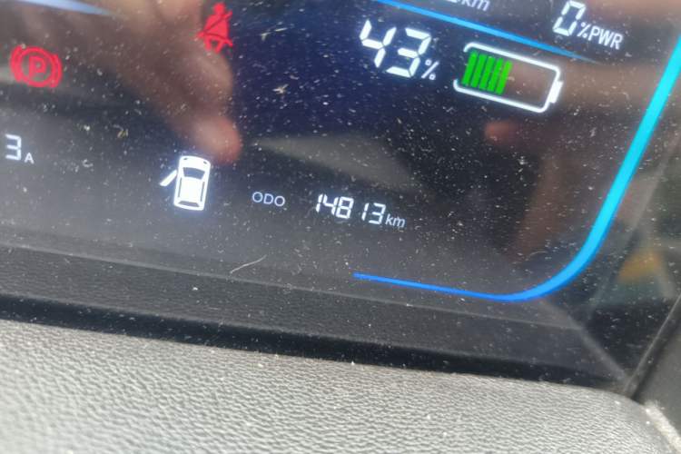 Used CHANGAN NEVO Lumin 2022 155 km – Refreshingly Sweet Edition Odometer Close Up