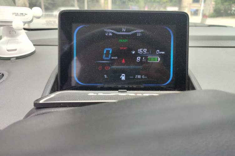Used CHANGAN NEVO Lumin 2022 210km Sweet Edition Odometer Close Up