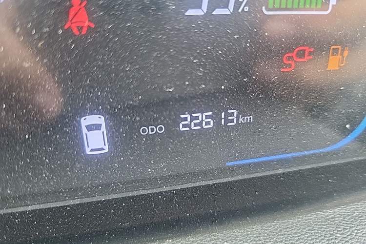 Used CHANGAN NEVO Lumin 2022 155 km – Refreshingly Sweet Edition Odometer Close Up