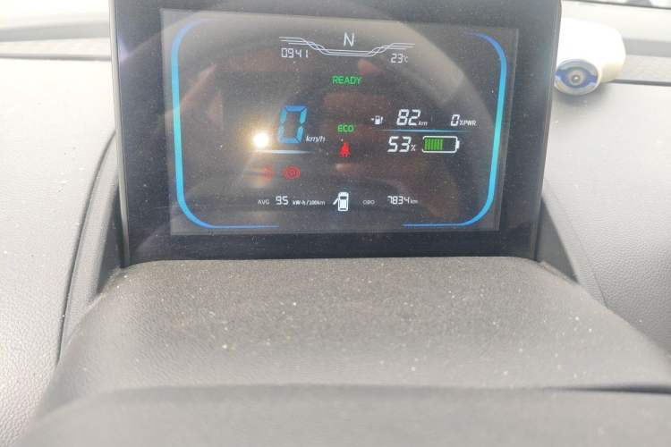 Used CHANGAN NEVO Lumin 2022 155 km – Refreshingly Sweet Edition Odometer Close Up