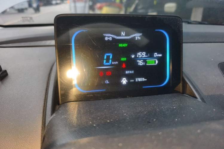 Used CHANGAN NEVO Lumin 2022 210km Sweet Edition Odometer Close Up