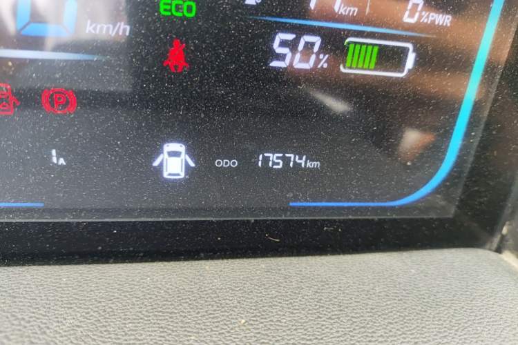 Used CHANGAN NEVO Lumin 2022 155 km – Refreshingly Sweet Edition Odometer Close Up