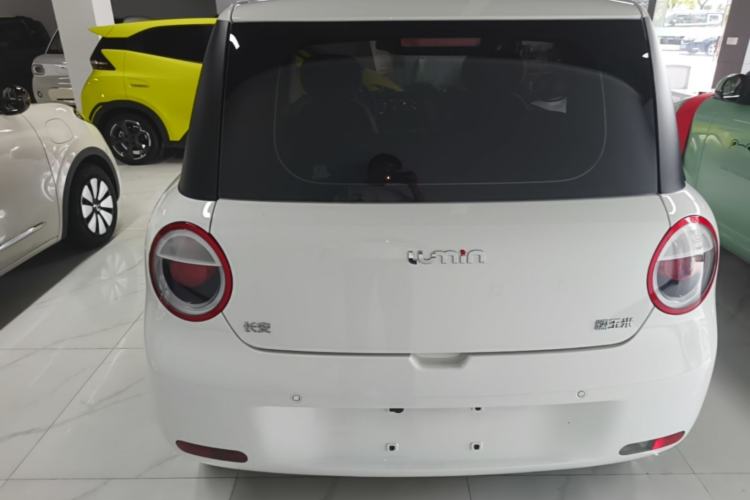 Used CHANGAN NEVO Lumin 2022 155 km – Refreshingly Sweet Edition Rear