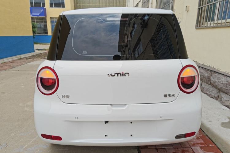 Used CHANGAN NEVO Lumin 2022 155 km – Refreshingly Sweet Edition Rear