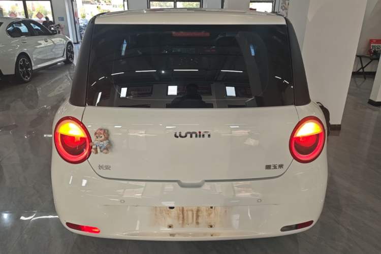 Used CHANGAN NEVO Lumin 2022 155 km – Refreshingly Sweet Edition Rear