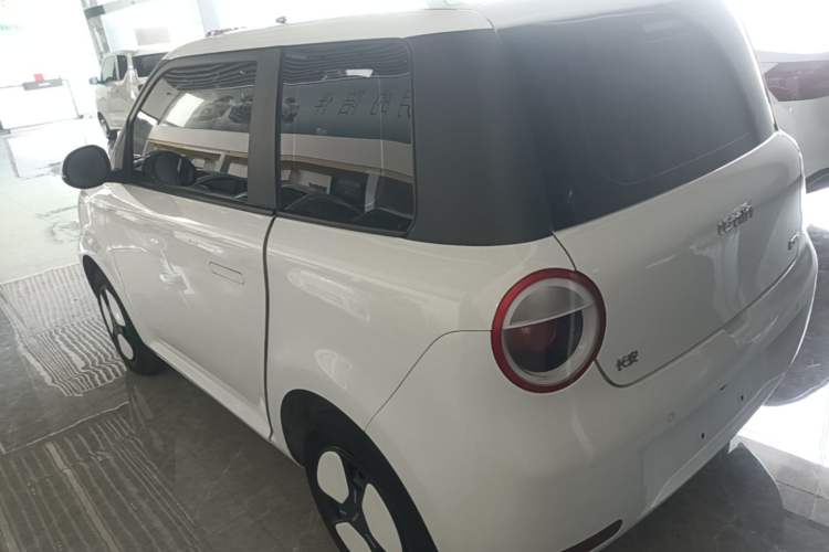 Used CHANGAN NEVO Lumin 2022 155 km – Refreshingly Sweet Edition Rear Left 45 Deg
