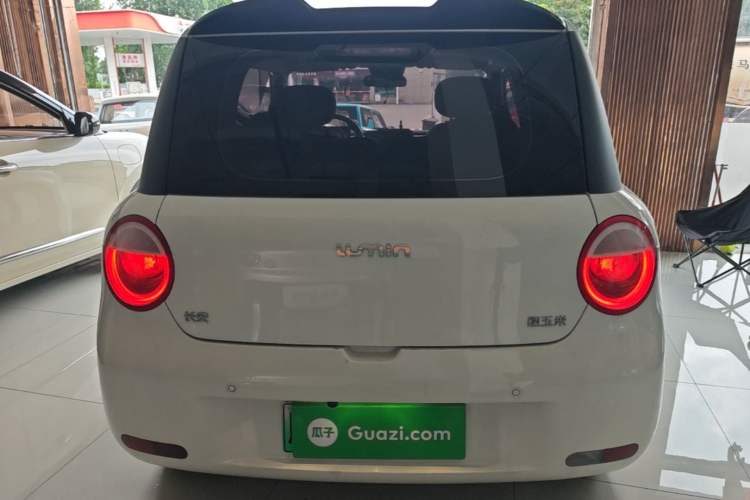 Used CHANGAN NEVO Lumin 2022 155 km – Refreshingly Sweet Edition Rear