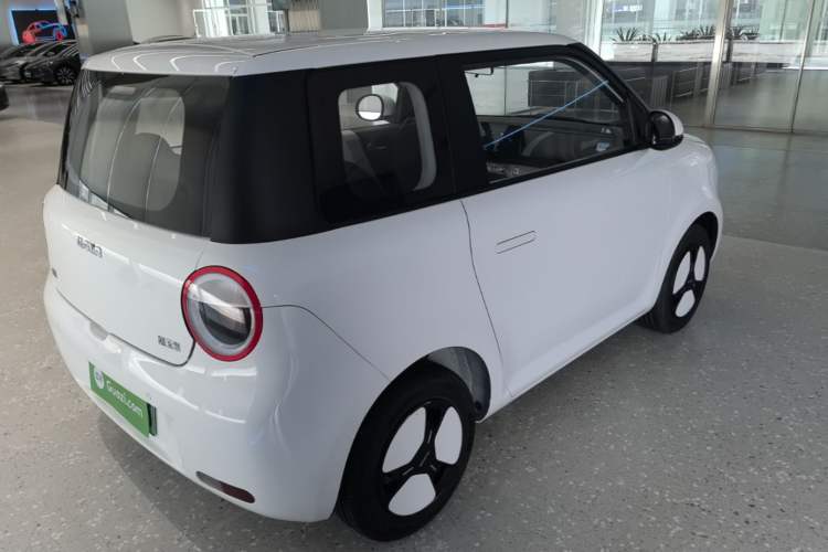 Used CHANGAN NEVO Lumin 2022 301km Honey-Sweet Version Rear Right 45 Deg