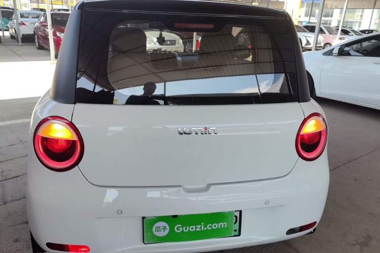 Used CHANGAN NEVO Lumin 2022 301km Honey-Sweet Version Rear