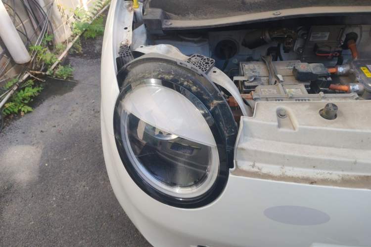 Used CHANGAN NEVO Lumin 2022 210km Sweet Edition Right Front Headlight