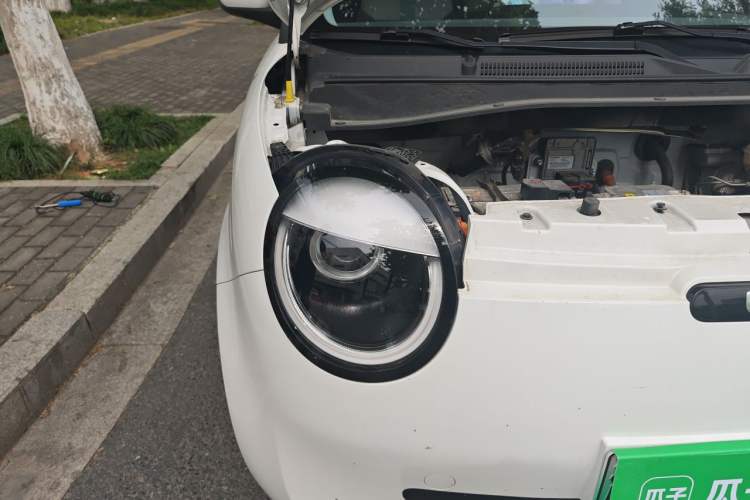Used CHANGAN NEVO Lumin 2022 210km Sweet Edition Right Front Headlight