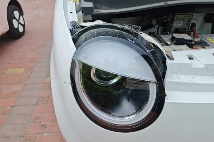 Used CHANGAN NEVO Lumin 2022 210km Sweet Edition Right Front Headlight