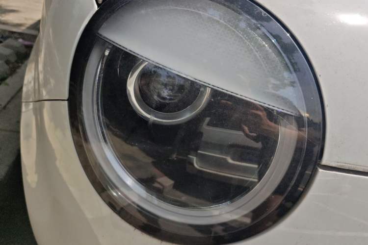 Used CHANGAN NEVO Lumin 2022 155 km – Refreshingly Sweet Edition Right Front Headlight