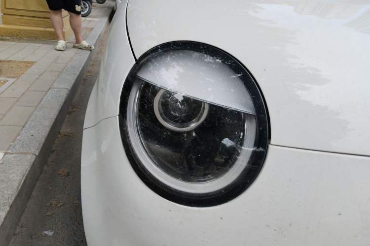 Used CHANGAN NEVO Lumin 2022 155 km – Refreshingly Sweet Edition Right Front Headlight