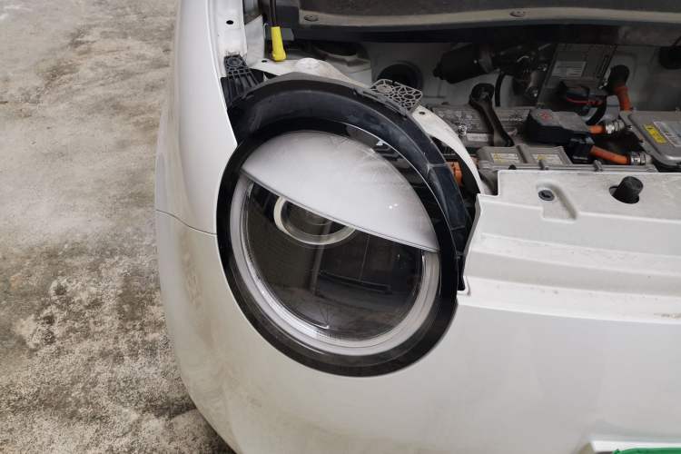 Used CHANGAN NEVO Lumin 2022 210km Sweet Edition Right Front Headlight