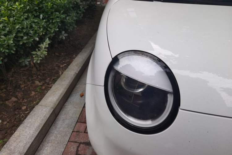 Used CHANGAN NEVO Lumin 2022 155 km – Refreshingly Sweet Edition Right Front Headlight