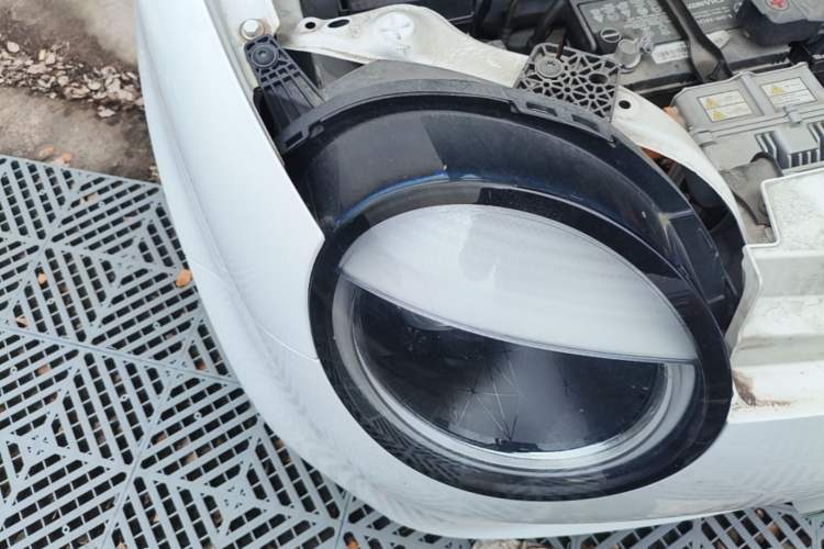 Used CHANGAN NEVO Lumin 2022 210km Sweet Edition Right Front Headlight