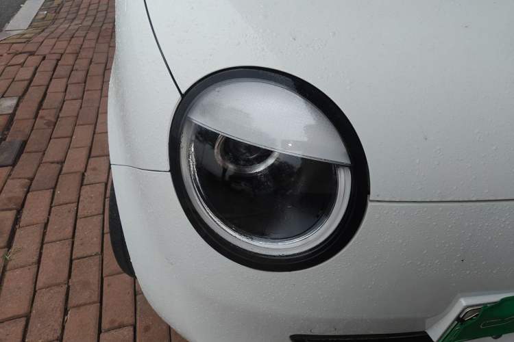 Used CHANGAN NEVO Lumin 2022 301km Honey-Sweet Version Right Front Headlight