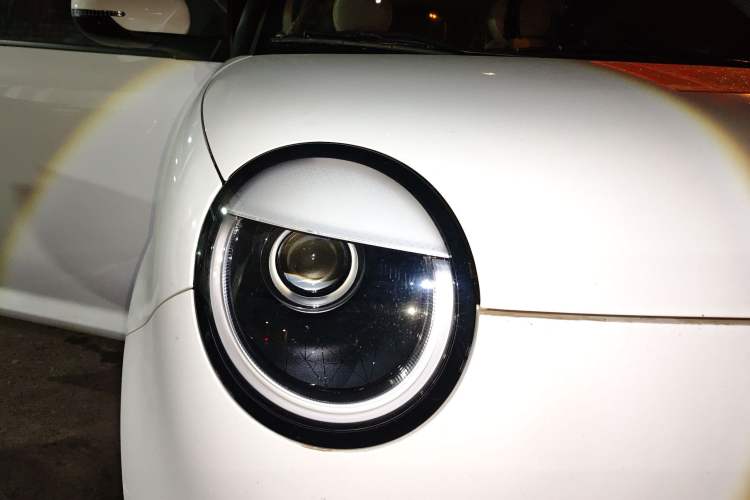 Used CHANGAN NEVO Lumin 2022 301km Honey-Sweet Version Right Front Headlight