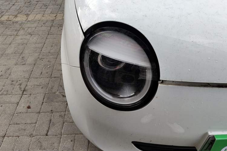 Used CHANGAN NEVO Lumin 2022 210km Sweet Edition Right Front Headlight