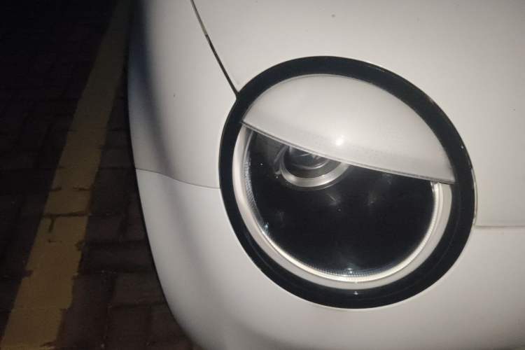 Used CHANGAN NEVO Lumin 2022 210km Sweet Edition Right Front Headlight