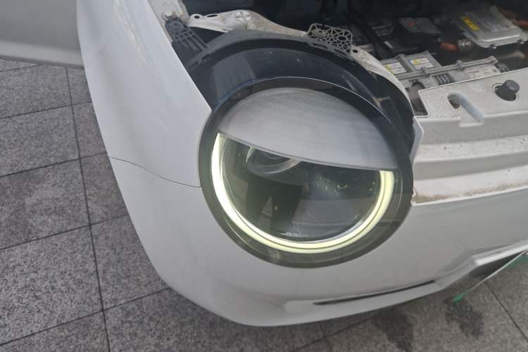 Used CHANGAN NEVO Lumin 2022 210km Sweet Edition Right Front Headlight