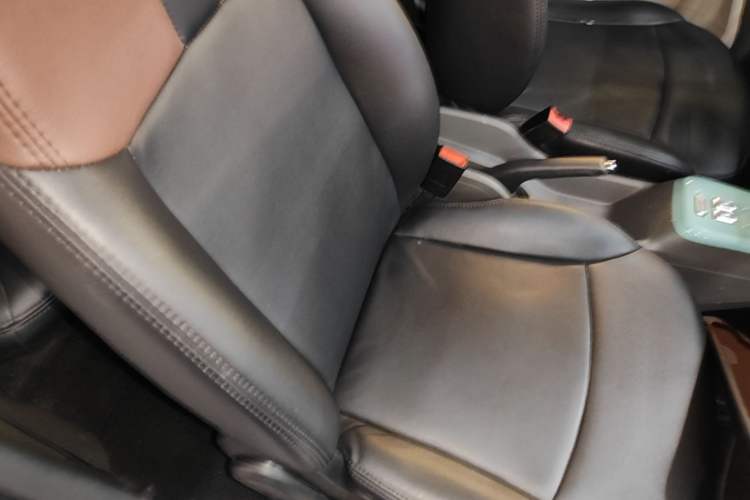 Used CHANGAN NEVO Lumin 2022 210km Sweet Edition Right Front Seat