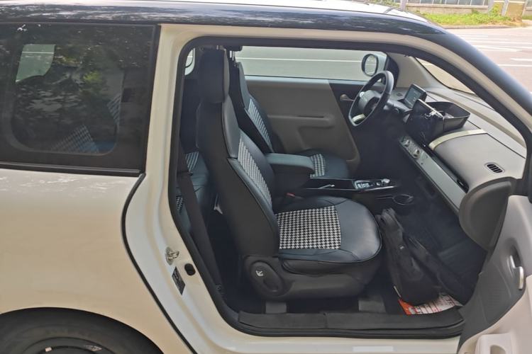 Used CHANGAN NEVO Lumin 2022 301km Honey-Sweet Version Right Front Seat