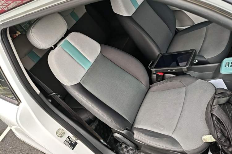 Used CHANGAN NEVO Lumin 2022 210km Sweet Edition Right Front Seat
