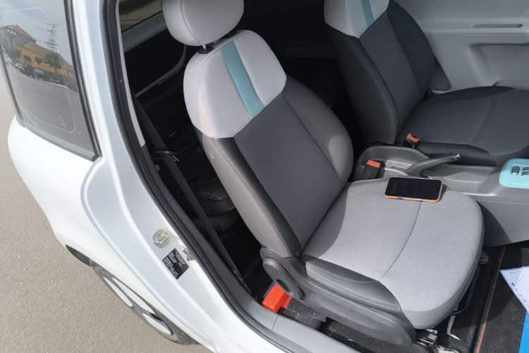 Used CHANGAN NEVO Lumin 2022 210km Sweet Edition Right Front Seat