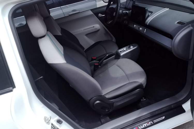 Used CHANGAN NEVO Lumin 2022 210km Sweet Edition Right Front Seat