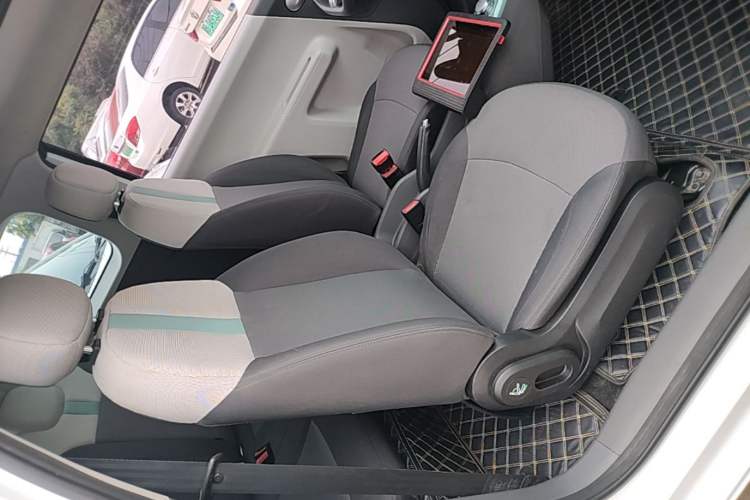 Used CHANGAN NEVO Lumin 2022 210km Sweet Edition Right Front Seat