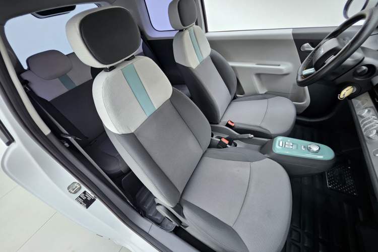 Used CHANGAN NEVO Lumin 2022 210km Sweet Edition Right Front Seat