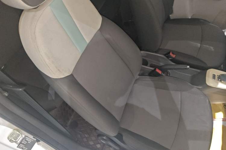 Used CHANGAN NEVO Lumin 2022 210km Sweet Edition Right Front Seat