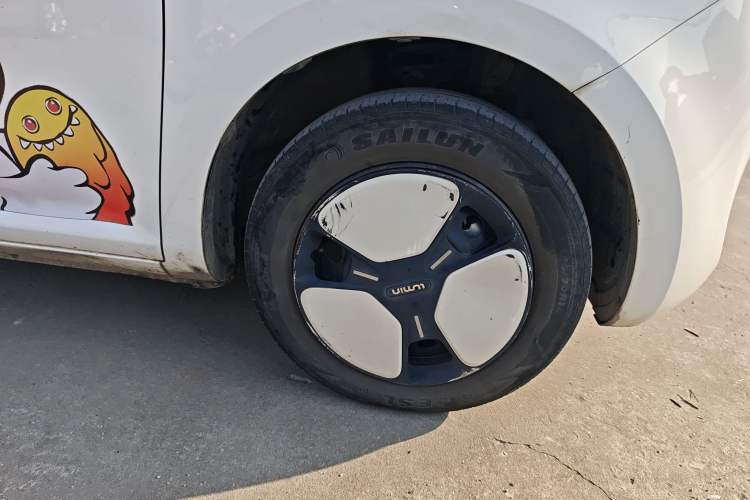Used CHANGAN NEVO Lumin 2022 210km Sweet Edition Right Front Wheel Hub