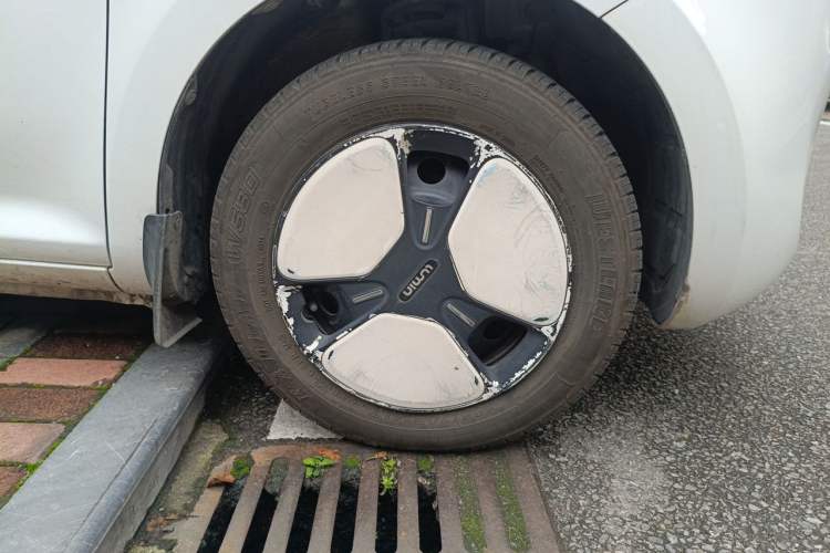 Used CHANGAN NEVO Lumin 2022 210km Sweet Edition Right Front Wheel Hub