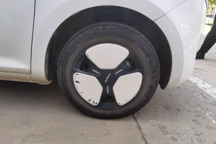 Used CHANGAN NEVO Lumin 2022 210km Sweet Edition Right Front Wheel Hub