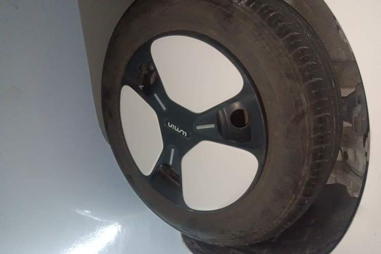 Used CHANGAN NEVO Lumin 2022 210km Sweet Edition Right Front Wheel Hub