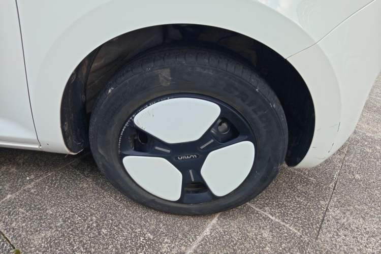 Used CHANGAN NEVO Lumin 2022 210km Sweet Edition Right Front Wheel Hub