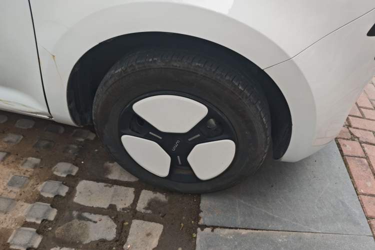 Used CHANGAN NEVO Lumin 2022 210km Sweet Edition Right Front Wheel Hub
