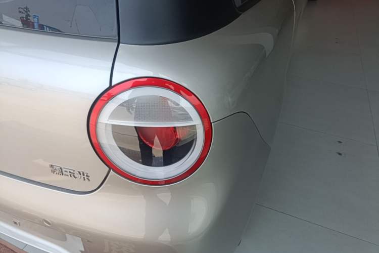 Used CHANGAN NEVO Lumin 2022 155 km – Refreshingly Sweet Edition Right Rear Taillight