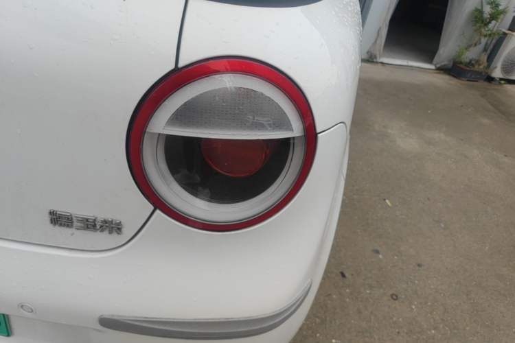 Used CHANGAN NEVO Lumin 2022 210km Sweet Edition Right Rear Taillight