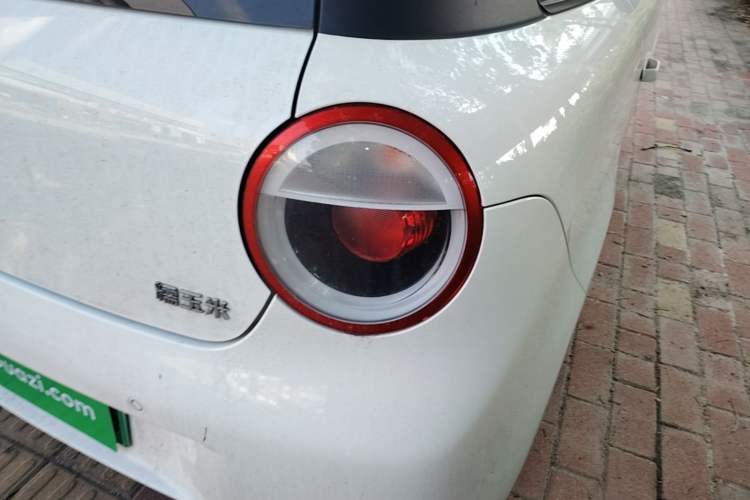 Used CHANGAN NEVO Lumin 2022 155 km – Refreshingly Sweet Edition Right Rear Taillight
