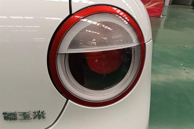 Used CHANGAN NEVO Lumin 2022 155 km – Refreshingly Sweet Edition Right Rear Taillight