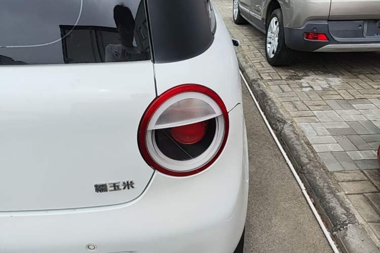 Used CHANGAN NEVO Lumin 2022 210km Sweet Edition Right Rear Taillight