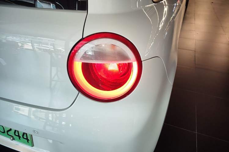 Used CHANGAN NEVO Lumin 2022 210km Sweet Edition Right Rear Taillight
