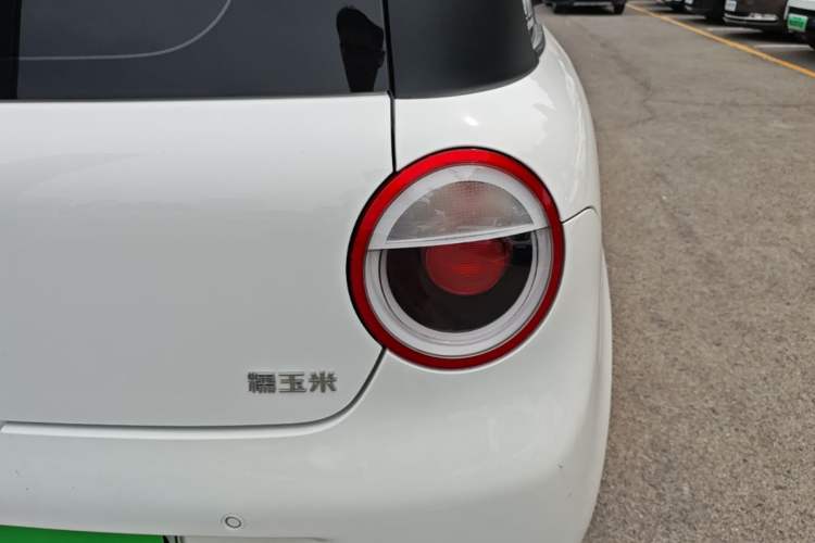 Used CHANGAN NEVO Lumin 2022 210km Sweet Edition Right Rear Taillight