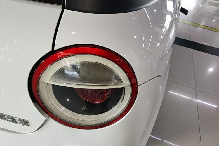 Used CHANGAN NEVO Lumin 2022 210km Sweet Edition Right Rear Taillight