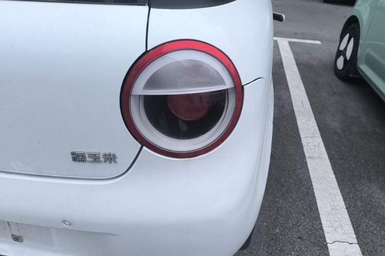 Used CHANGAN NEVO Lumin 2022 210km Sweet Edition Right Rear Taillight